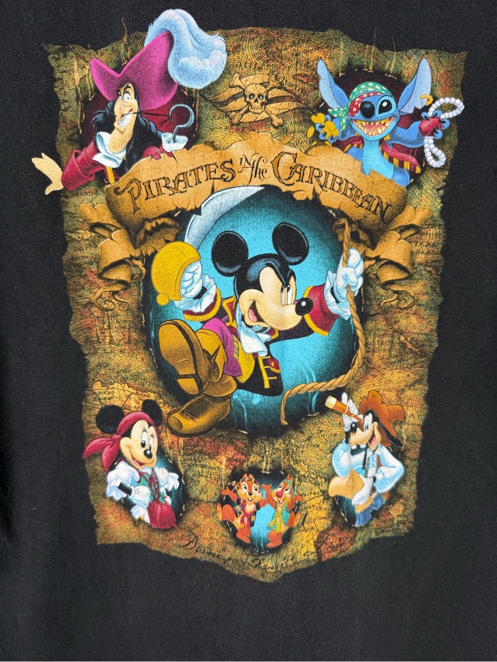 Disney Cruise Black Pirates of the Caribbean Graphic Tee Size M